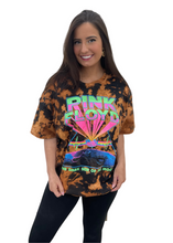 Load image into Gallery viewer, Distressed Pink Floyd Graphic Tee
